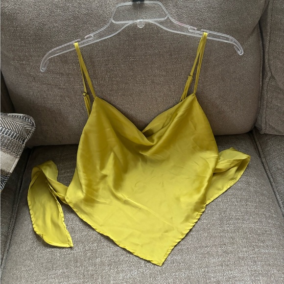 Green/yellow silky top - Picture 1 of 2